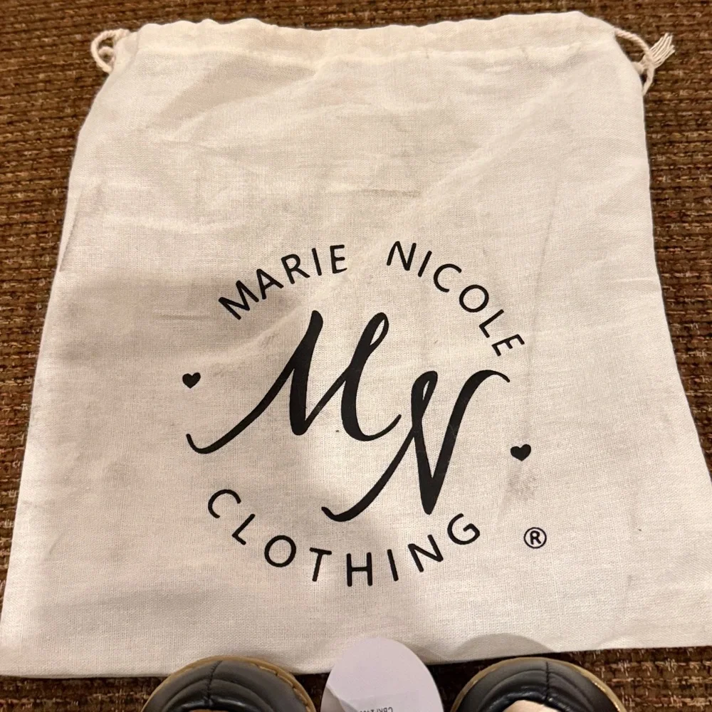 MARIE NICOLE girls T-Strap Mary Jane Hard Sole Shoes